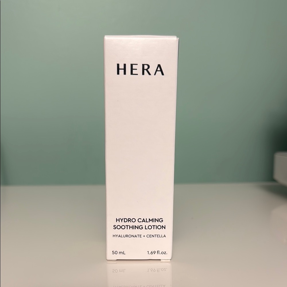 Hera Collection White Moisturizer Skincare